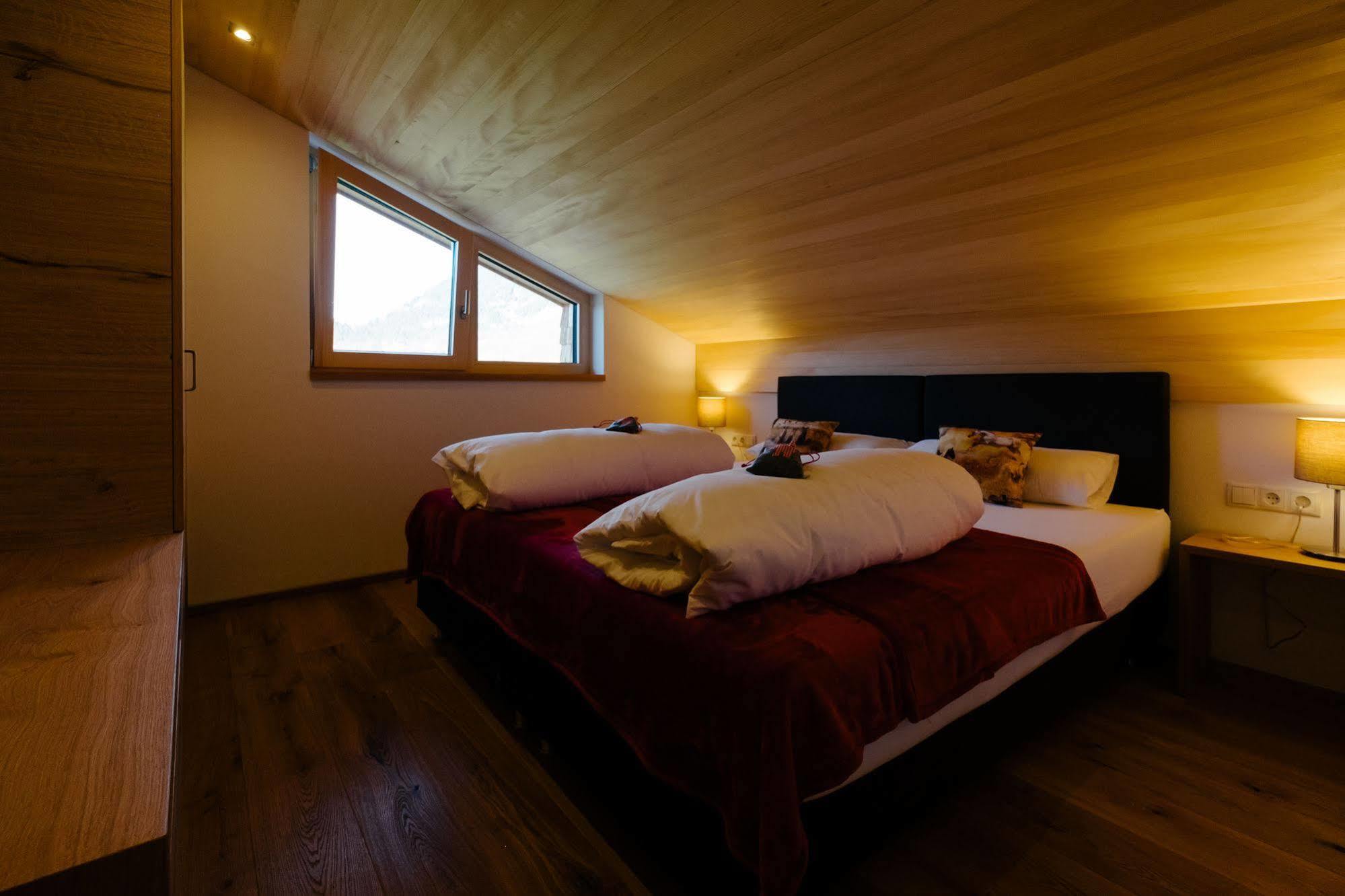 Kanis Appartements Schoppernau Extérieur photo